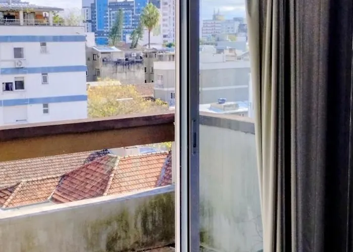Cobertura Duplex Com Vista E Churrasqueira 2 Terracos Baixa, Perto De Proximo Ao Parque Da Redencao Centro Historico, Ufrgs Hospitais, Bares, Restaurantes, Atracoes Culturais *